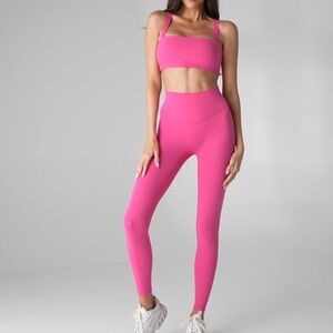 Vitality Cloud II™ Convertible Bra and Leggings - Strawberry